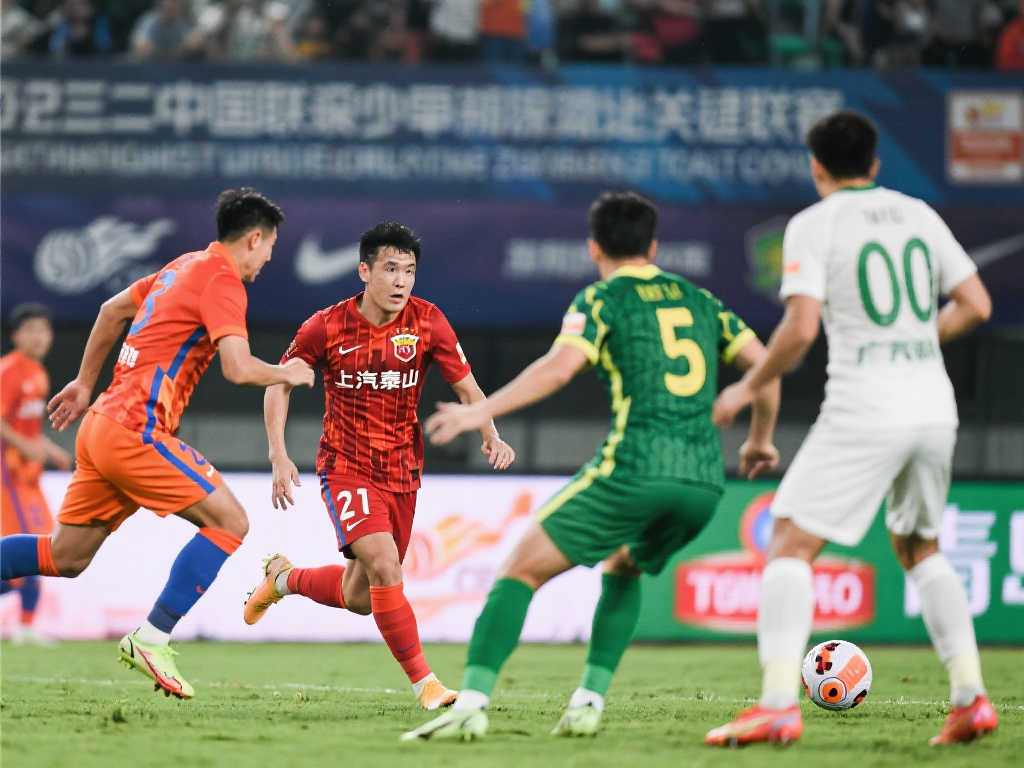 中超联赛最新战报：比分更新与积分榜排名一览